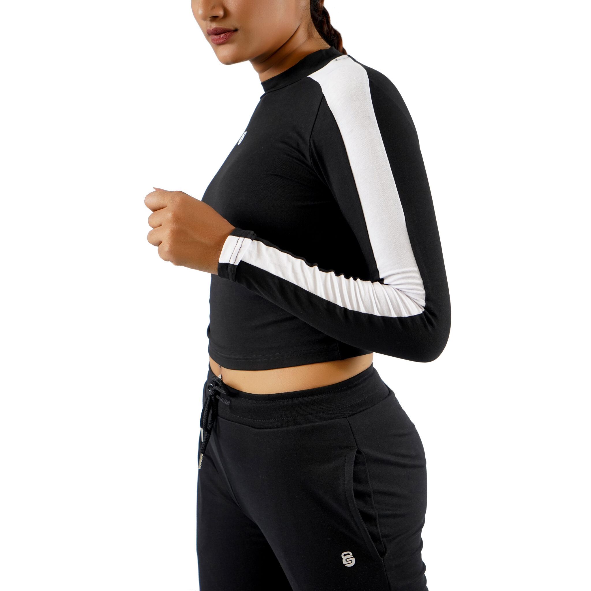 Classic Full Sleeve Crop Top Jet Black sheactive
